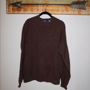 Men’s brown sweater